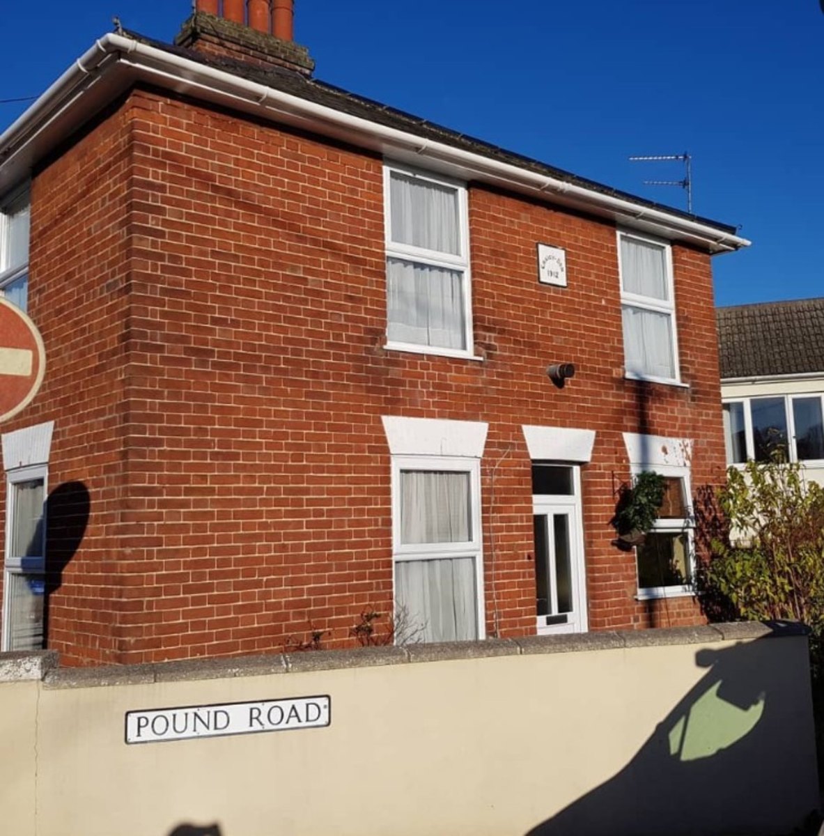 Clean residential property exterior in Norfolk
